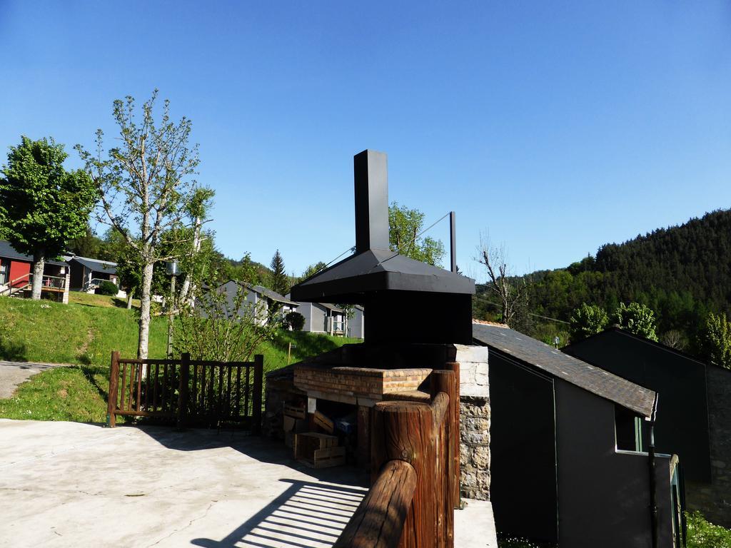 Hotel Domaine Aigoual Cevennes Meyrueis Exterior foto