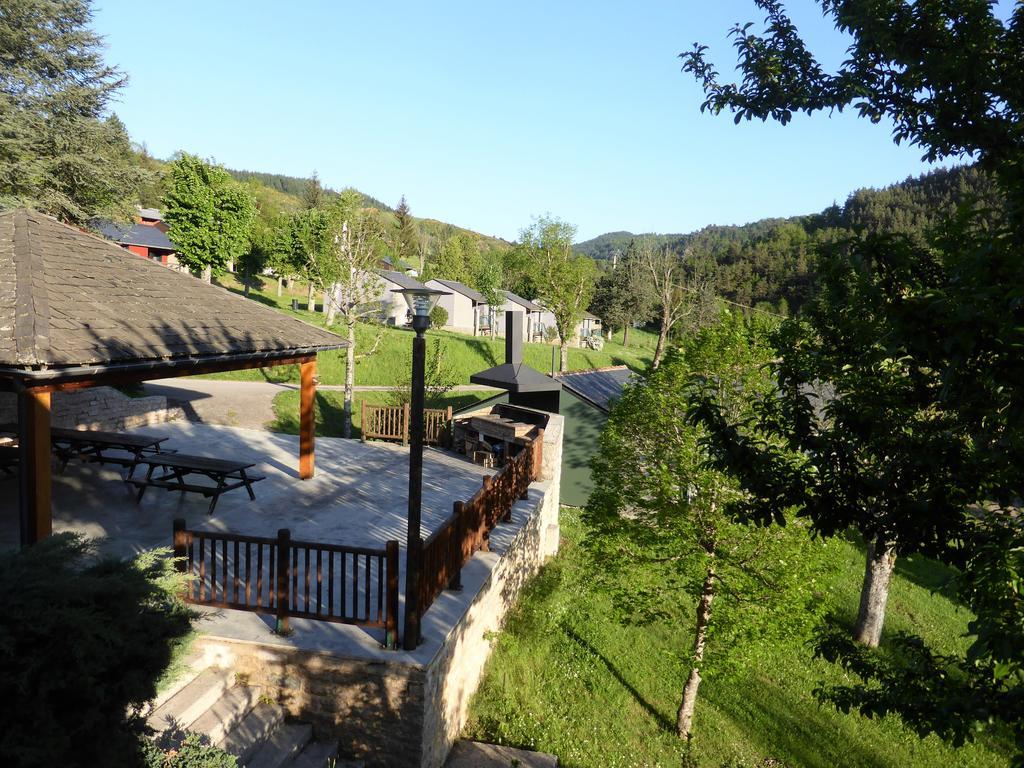 Hotel Domaine Aigoual Cevennes Meyrueis Exterior foto